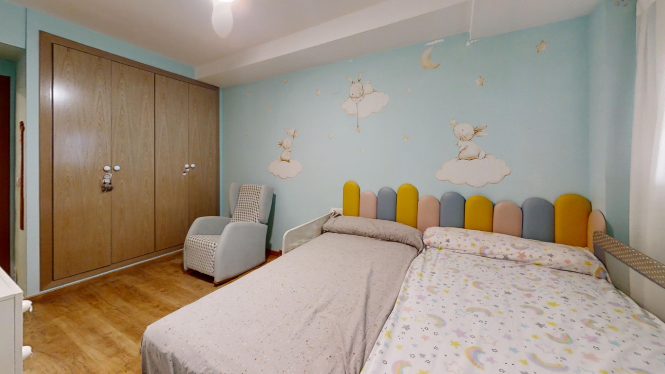 Property 2527 - Image 38